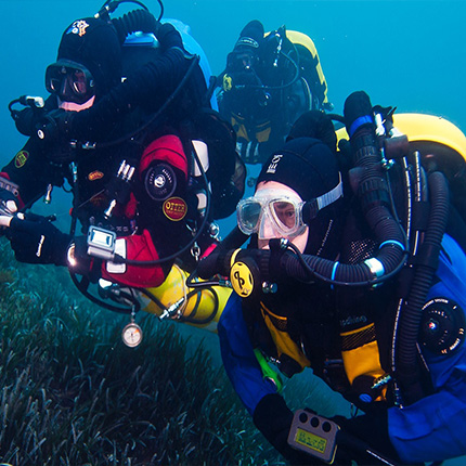 Camayan Divers